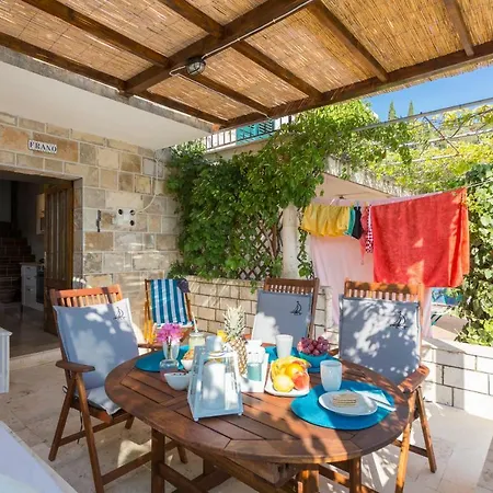 Nono Frano Apartment