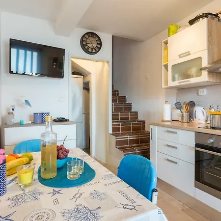 Apartment Nono Frano Prožura